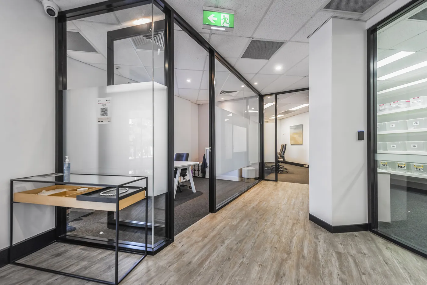 Atlas Pearls — Meeting room with black-framed glazing.